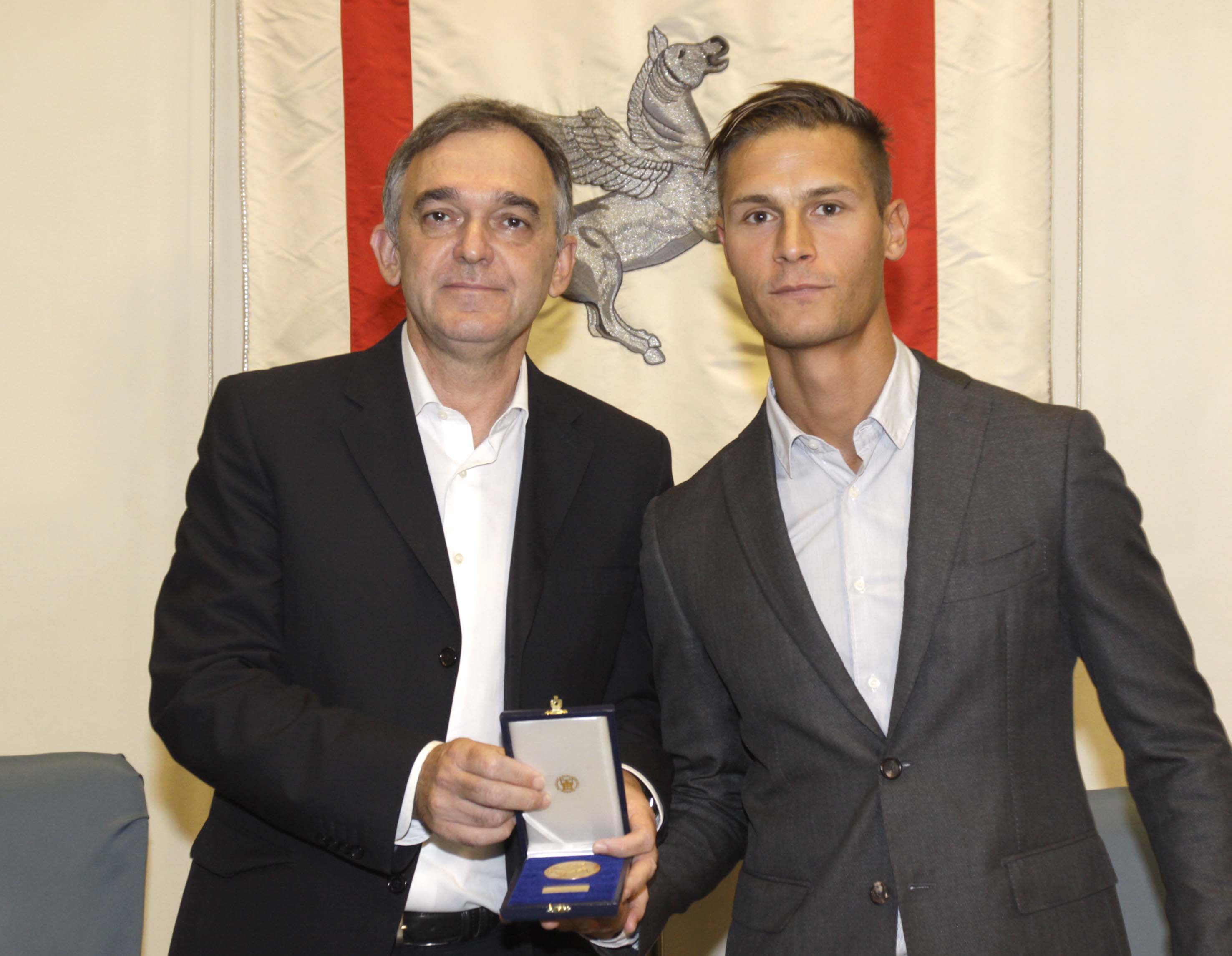 Medaglia d'Oro Pegaso alla memoria del Prof. Enzo Catarsi_0603.JPG
